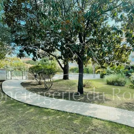 2 A 4 Pers A 500m Centre De Ste Maxime Sainte-Maxime